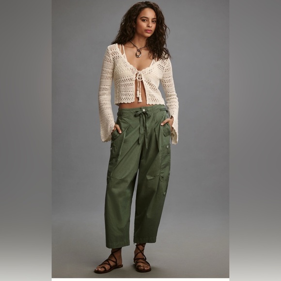 Pilcro Slouchy Fit Surplus Pants Women's Green Wide-Leg Pants - Picture 2 of 3